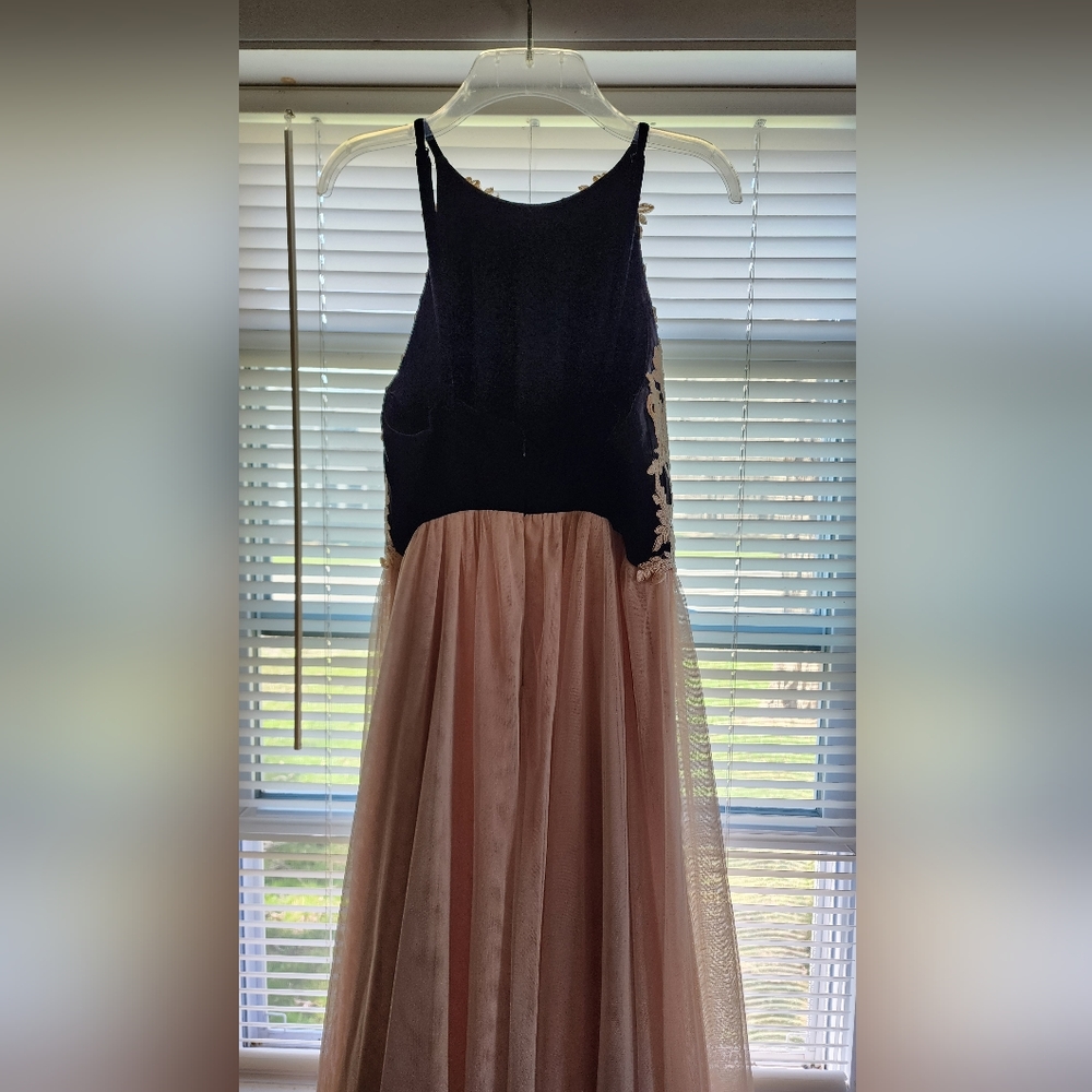 Prom Dress - Picture 2 of 4